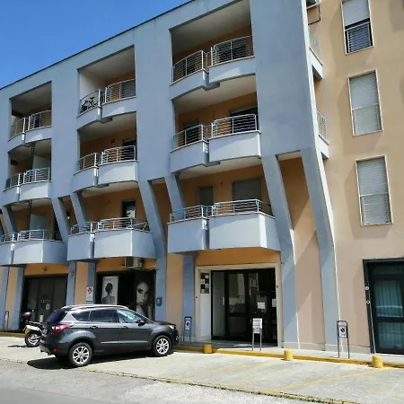 Casina Del Sud דירה *